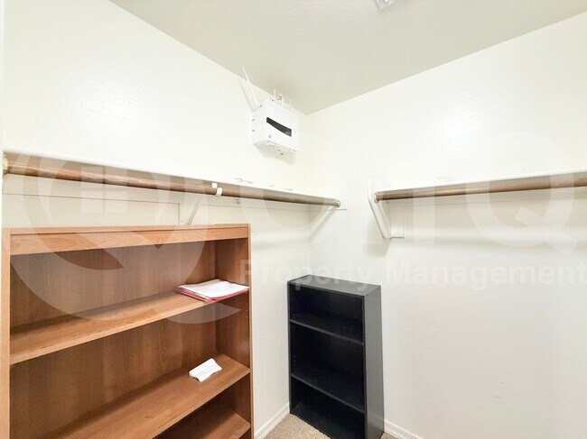 Building Photo - 4559 S Antonio
