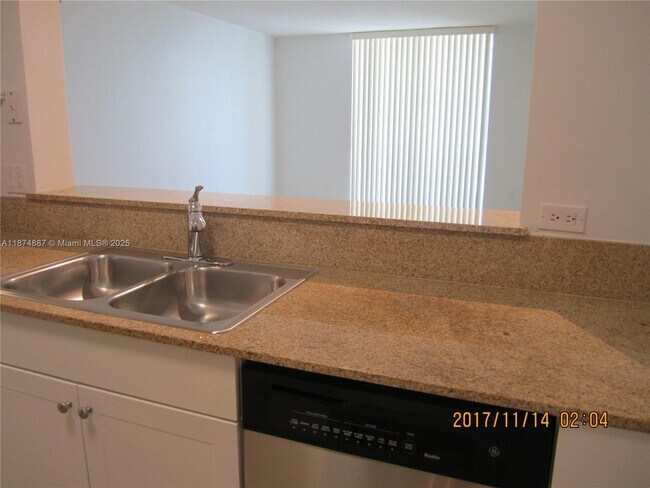 Building Photo - 117 NW 42nd Ave