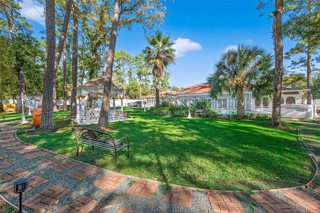 Building Photo - 24 Windermere Ln