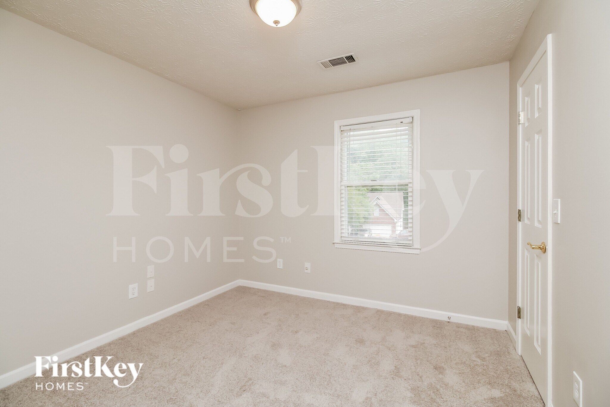 Building Photo - 125 Bentley Pl Way