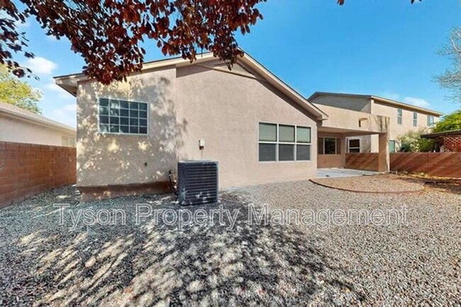 Building Photo - 8012 Corn Mountain Pl NW