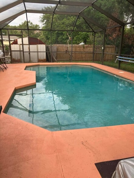 Building Photo - 907 Lacey Oaks Ct