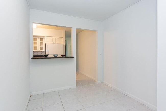 Building Photo - 2075 37th Ave