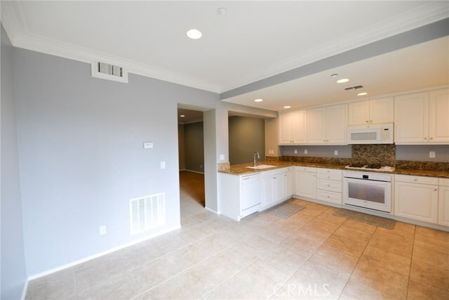 Building Photo - 24 Paseo Rosa