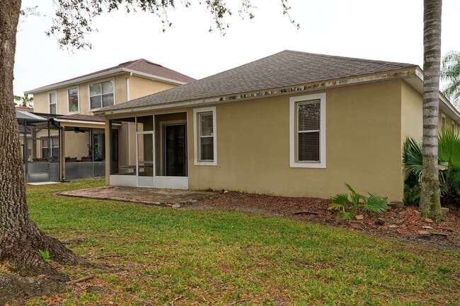 Building Photo - Beautiful 3 bed/2 bath home in Hunter's Cr...