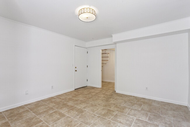 Building Photo - 1072 Piedmont Ave NE