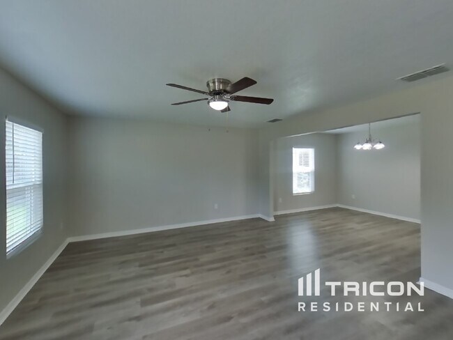 Building Photo - 9467 Northvale St