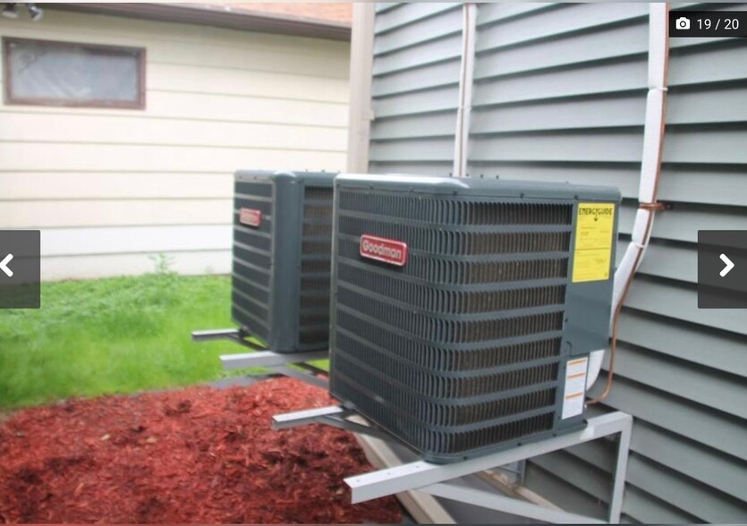 Building Photo - 84 Curtice St E