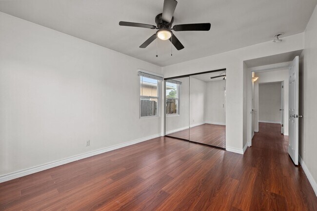Building Photo - 6233-6235 Dorothy Drive