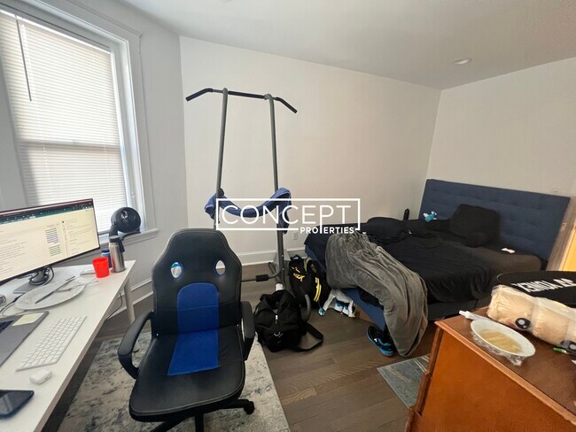 Building Photo - 19A Peterborough St. Unit 12B