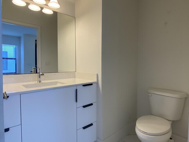 Building Photo - 359 Bella Sol Way