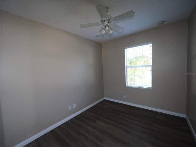 Building Photo - 1649 Napoli Dr W