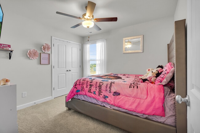 Building Photo - 254 Clear View School Rd