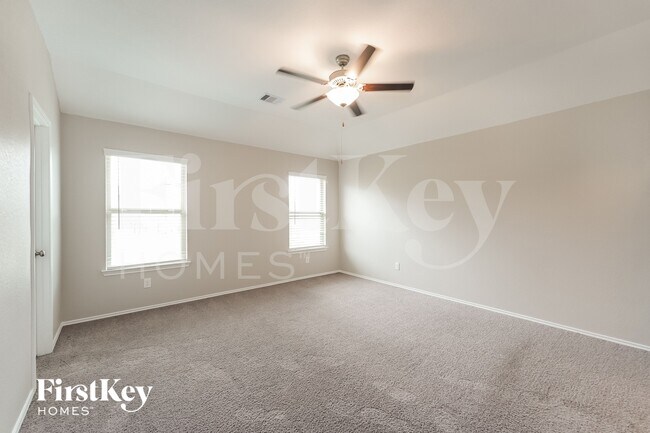 Building Photo - 3211 Calla Lily Trl