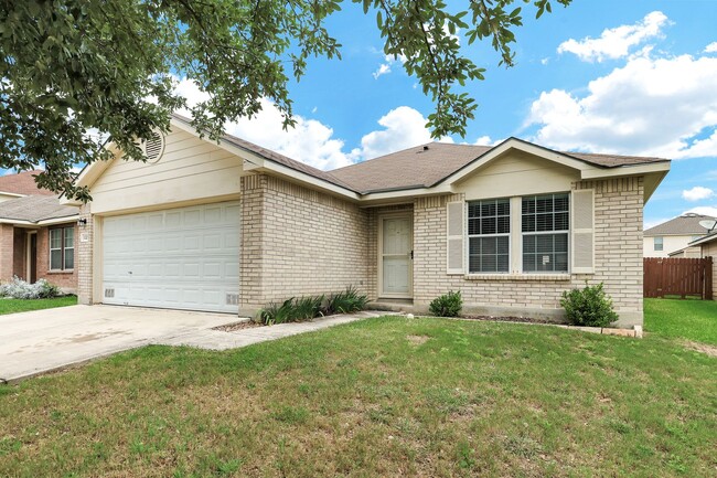 Building Photo - ***APPLICATION CURRENTLY UNDER REVIEW***Mo...