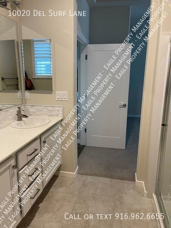 Building Photo - 2/2 Condo close to new casino  in Elk Grove