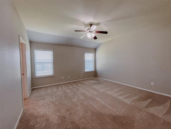 Building Photo - 8123 Carillon Way
