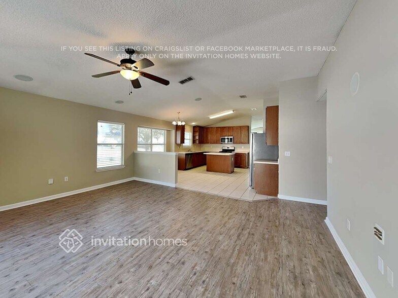 Building Photo - 1450 Cedar Grove Terrace