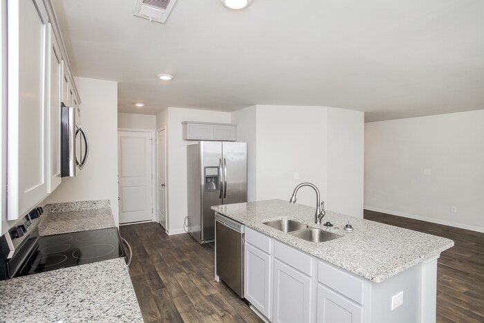 Building Photo - 75 Blue Fescue Way