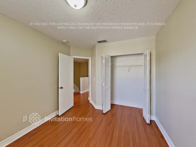 Building Photo - 3457 NW 112th Way