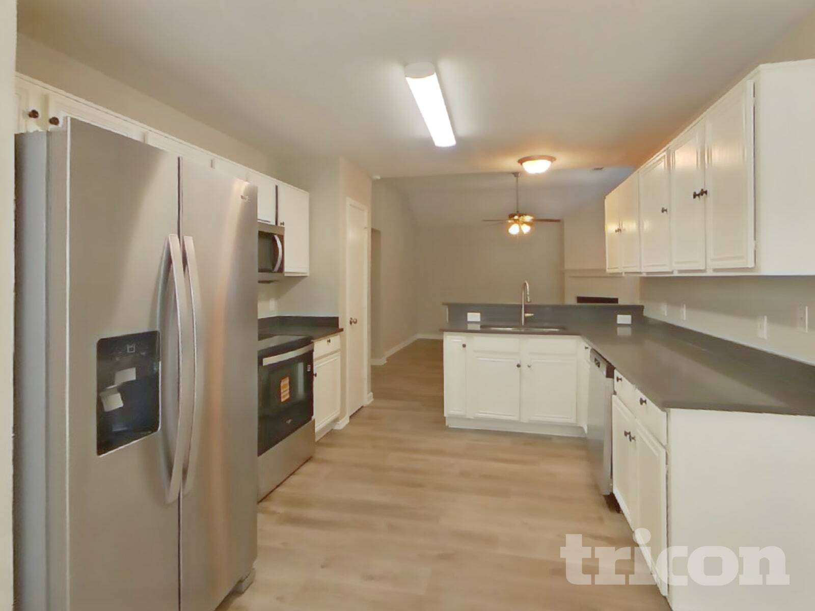 Building Photo - 1106 Castleman Dr