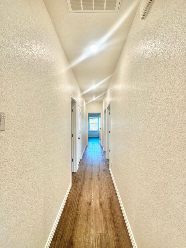 Building Photo - 3Bd/2Ba in Killeen, TX!