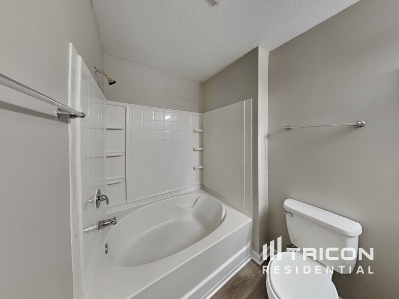 Building Photo - 1576 Rabon Farms Ln