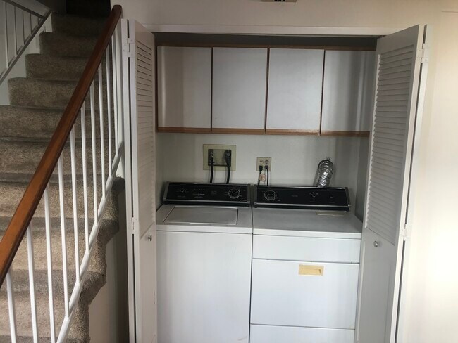 Building Photo - 1651 Federal Ave