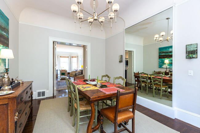 Building Photo - HUGE 5+BR/4.5BA Four Story Presidio Hts./ Laurel Village Home! Garage! Flat Yard!  PROGRESSIVE