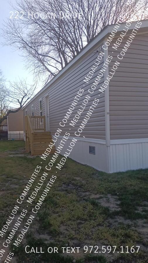 Building Photo - 222 Hogan Dr