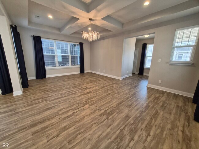 Building Photo - 14221 James Dean Dr