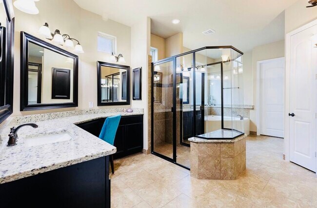Building Photo - 24518 Ali Creek Ct