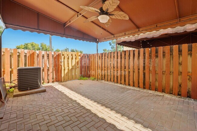 Building Photo - 7422 NW 182nd St