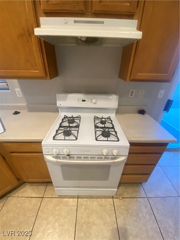 Building Photo - 2616 W El Campo Grande Ave