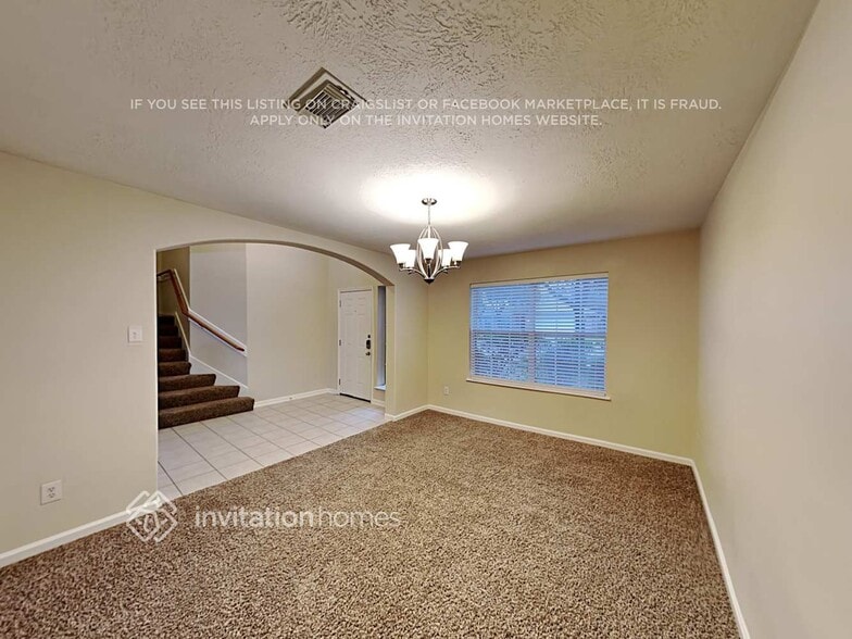 Building Photo - 410 Sun River Ln