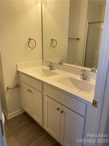 Building Photo - 2231 Kilborne Dr