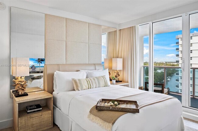 Building Photo - 102 24th St