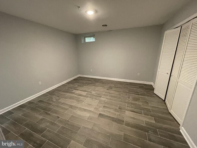 Building Photo - 113 Trails Way