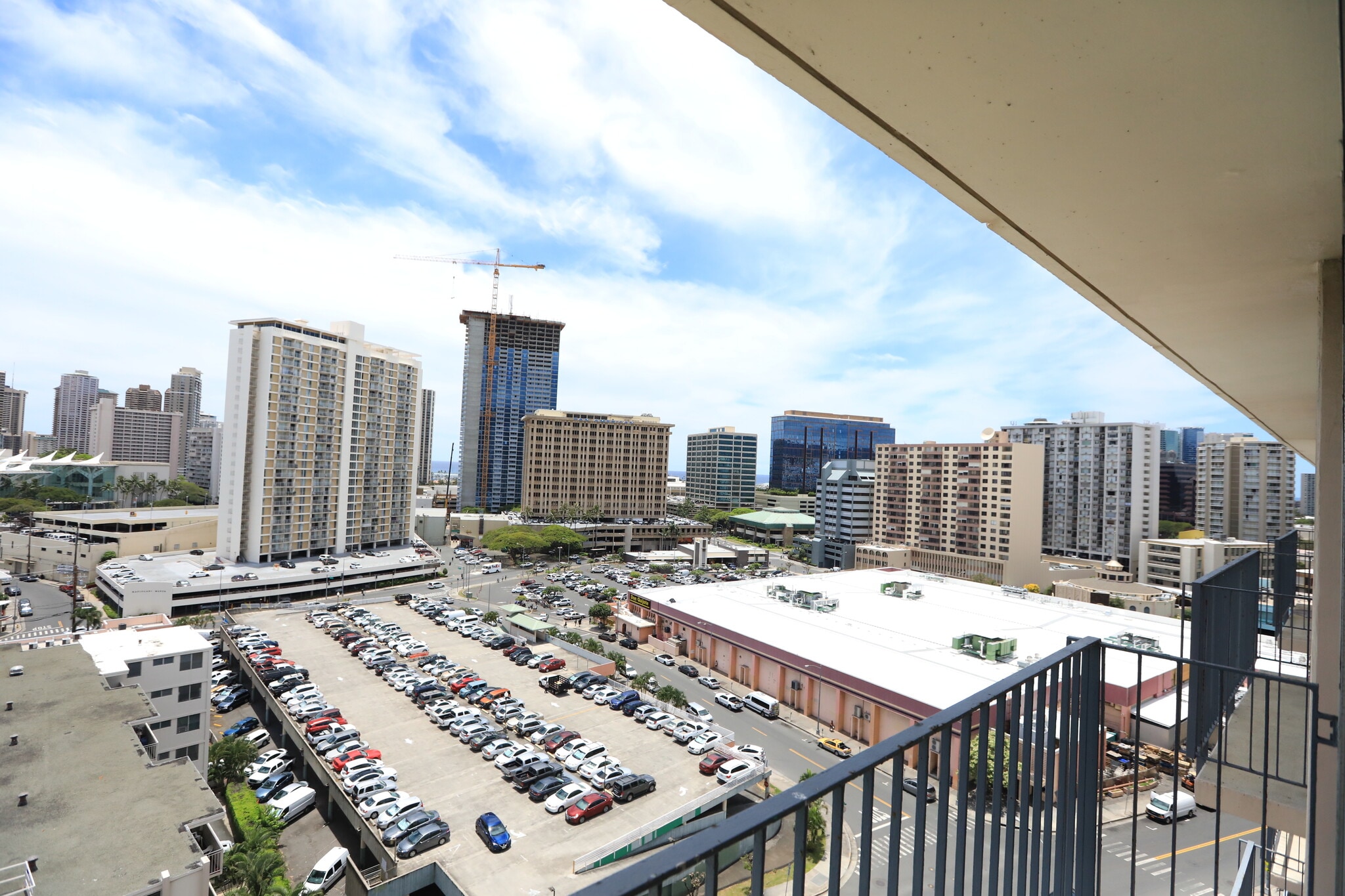 Building Photo - 1650 Kanunu St