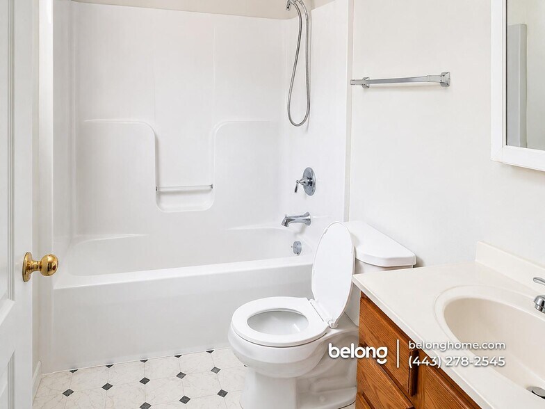 Building Photo - 20851 Autumn Mill Ct