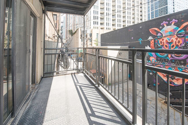 Building Photo - 1307 S Wabash Ave