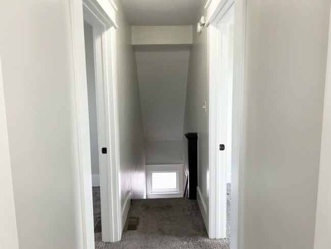 Building Photo - Spacious 2-Bed, 1.5-Bath Home in Indianapolis! Dual walk-in closets in both bedrooms!