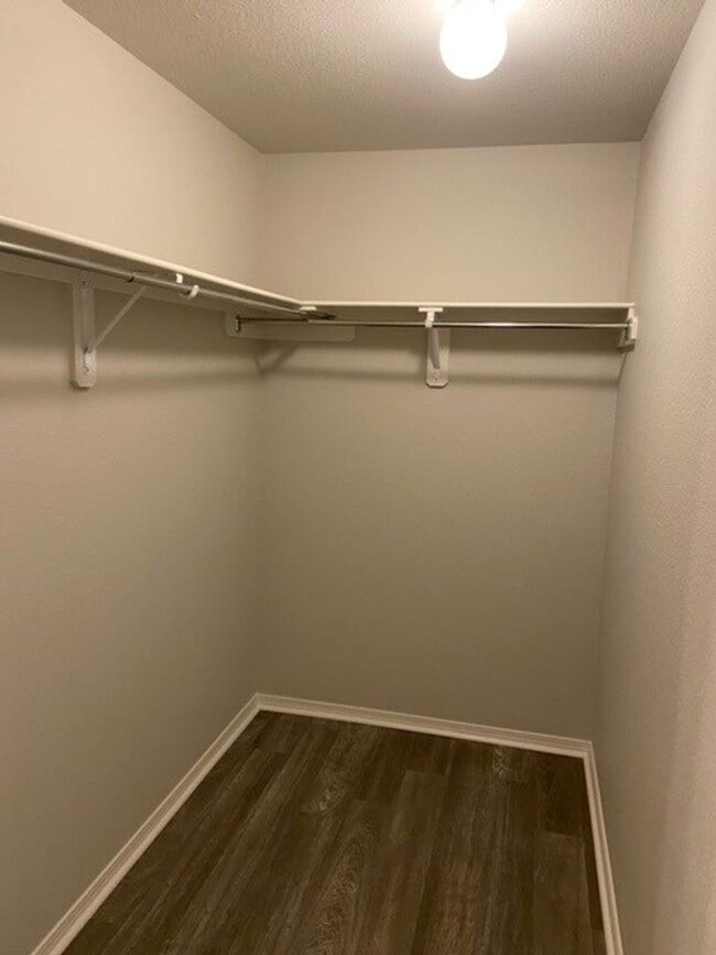 Building Photo - Preleasing Now-Three Bedroom | Two Bath Home in Conrad Court