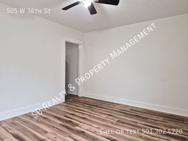 Building Photo - 505 W 36th St