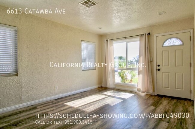 Building Photo - 6613 Catawba Ave