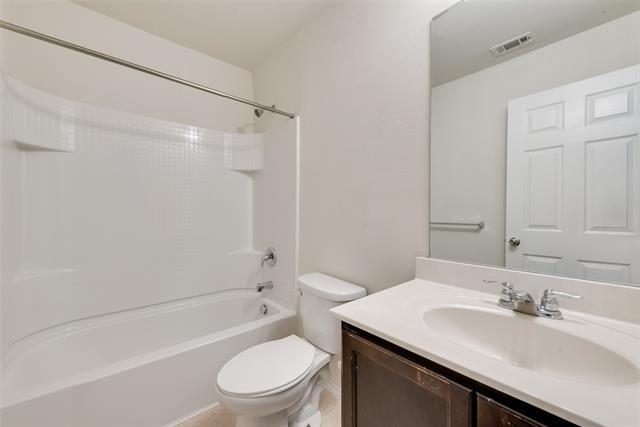 Building Photo - 3004 Pinyon Pl