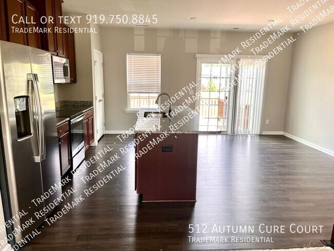 Building Photo - 512 Autumn Cure Ct