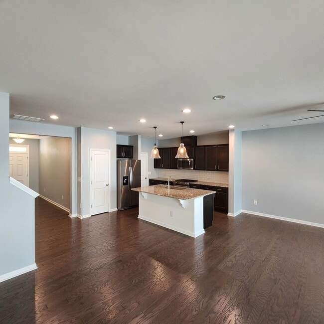 Building Photo - Townhome for Rent Durham