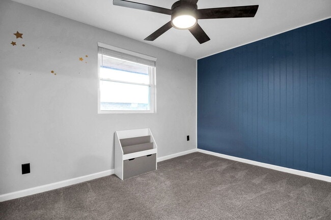 Building Photo - 1226 Woodbrook Cir W