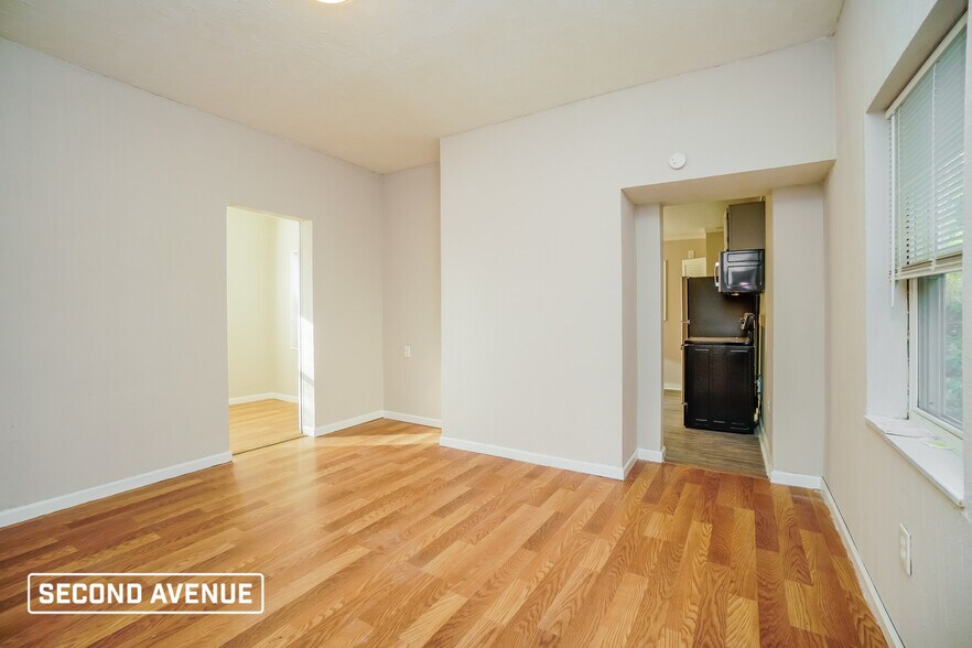 Building Photo - 241 Allegheny Ave